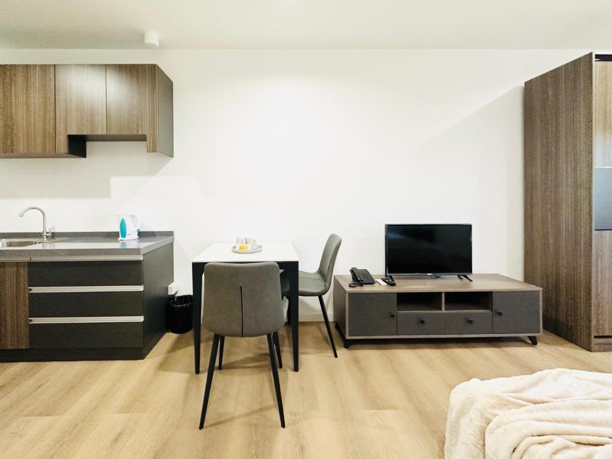 Mangrove Residences Mactan Punta Engaño エクステリア 写真